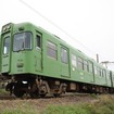 2両編成の銚子電鉄2000形。1両をネーミングライツにより「超レトロ電車」に改装する。