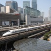 700T形は東海道・山陽新幹線の700系をベースに開発された。