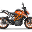 フルモデルチェンジした2017年式 KTM 390デューク