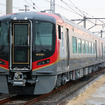 JR四国の2600系。8月11日のツアーが初の営業運転になる。