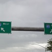 アメリカの高速道路は都市名の案内は不足気味。指標として想像以上に重要かつ有用だったのは東西南北。