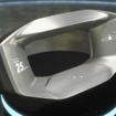 ジャガーが開発した2040年のAIステアリングホイール、「セイヤー」