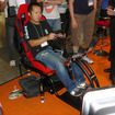 【東京ゲームショウ07】ゲームに合わせてリアルに振動