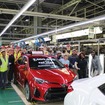 トヨタの米ミシシッピ工場からラインオフした100万台目のカローラ