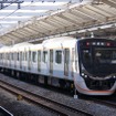 3月28日から大井町線で運行を開始する6020系