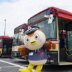 第1回優勝キャラクター、西東京バスの「にしちゅん」（今回は不参加）。