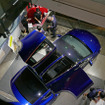 テスラ青山には多機能SUV「モデルX」が展示されていた