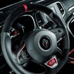 新型ルノー・メガーヌR.S.トロフィー
