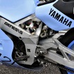 ヤマハ FZR750 OW74