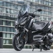 ヤマハの大型スクーター、XMAX に上質な「アイアンマックス」…EICMA 2018