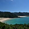 日本の渚百選に選ばれている高浜海水浴場