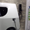パナソニックのEV・PHEV充電器、エルシーヴ・ヘキアS。2019年夏発売。