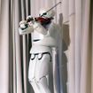 【トヨタ パートナーロボット 第2世代】威風堂々、バイオリンを弾く