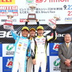 2018年、脇阪（左）は86/BRZレースに参戦した。