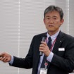「Global R&D Tokyo」設置の狙いについて説明するデンソーの常務役員 隈部肇氏