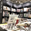 蔦屋書店も出展。カフェスペースも