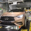 英国サンダーランド工場で生産されるインフィニティQ30