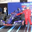 Red Bull Toro Rosso Honda STR13 2019年カラー 展示＆記念撮影