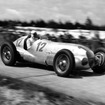 W125（1937年ドイツGP）。ルドルフ・カラッチョーラの運転で優勝。