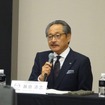 決算を発表する　藤原清志マツダ副社長