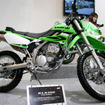 【東京モーターサイクルショー08】カワサキ…発売間近の KLX250 と D-TRACKER X