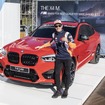 マルク・マルケス選手とBMW X4M コンペティション