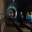 全長4.8kmを誇る西武秩父線正丸トンネルの内部。ウォーキングイベントではトンネル部を含む6.1kmを歩く。