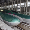 3月は2日から8日までの実績となるが、対前年の同日比では4分の1の利用にまで落ち込んでいる北海道新幹線。