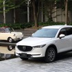 マツダ R360クーペ と CX-5 100周年特別記念車