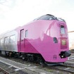 キハ261系5000番台の第一陣「はまなす編成」は5両編成。