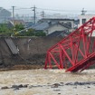 台風19号の影響で一部が損壊した当時の千曲川橋梁