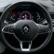 ルノー・ルーテシア新型、ヒーター付レザーステアリング＋パドルシフト