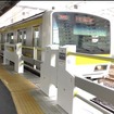 2021年度の常磐緩行線導入駅では、7駅中5駅に整備されるスマートホームドア。写真は中央総武緩行線亀戸駅のもの。