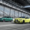 BMW M3コンペティション（向かって左）とM4コンペティション