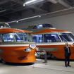 小田急ロマンスカーミュージアム内覧会（3月26日）。向かって右の車両が、ロマンスカーシミュレーターで使用されたLSE（7000形）。