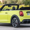 MINI コンバーチブル「ジョンクーパーワークス（JCW）」改良新型