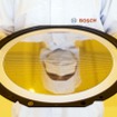 ドレスデンの半導体工場で製造される直径300mmウエハー