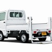 日産 NT100クリッパー「リヤゲートリフター付トラック」