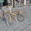 木製の自転車