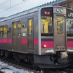 羽越本線では最も影響を受ける酒田～秋田間を走る701系普通列車。2020年1月1日、羽越本線酒田。