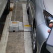 ロックプレートはすぐに下がる
