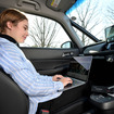 リモートワークが増えている今、オンライン会議も車内から参加できる