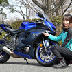 小鳥遊レイラさんとヤマハ YZF-R7