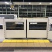 小田急のホームドア。写真は2021年度に導入された登戸駅のもの。