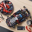 レゴテクニック・フェラーリ・デイトナSP3　(c) 2022 The LEGO Group.