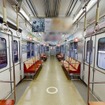 すでに廃車となった10系の車内。大阪メトロのクリエイトブランディングサイトで公開されており、乗務員室や車内の細部も見ることができる。