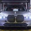 BMWのドイツ・ディンゴルフィン工場で生産を開始した i7