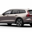 ボルボ V60クロスカントリー アルティメット B5 AWD