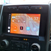 「Apple CarPlay」に対応した車載機器にて、映像系アプリも楽しめるようになる「車載用Android端末」の一例（VISIT）。