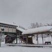 函館本線小沢駅の跨線橋。廃駅後には観光向けに跨線橋を活用した鉄道公園として整備することが検討されている。